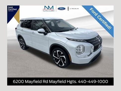 Used 2022 Mitsubishi Outlander ES image 1