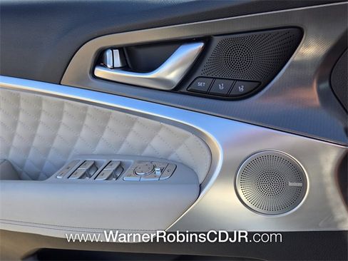 Used 2025 Genesis G70 3.3T Advanced w/ Sport Prestige Package image 31