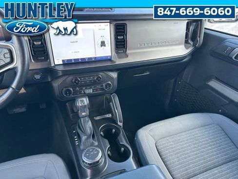 Used 2022 Ford Bronco Outer Banks image 13