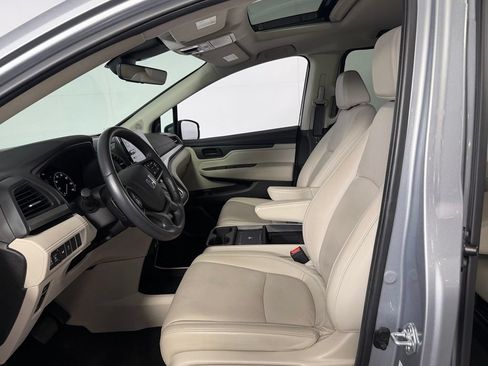 Used 2025 Honda Odyssey EX-L image 19