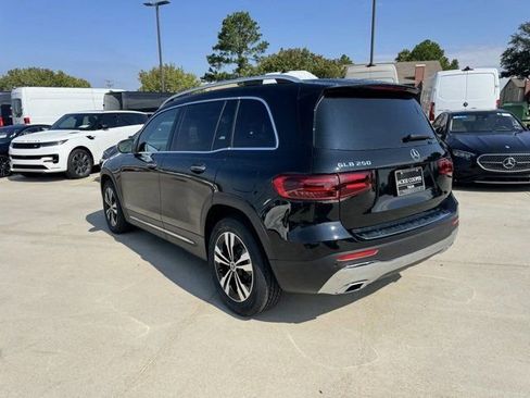 New 2025 Mercedes-Benz GLB 250 image 3
