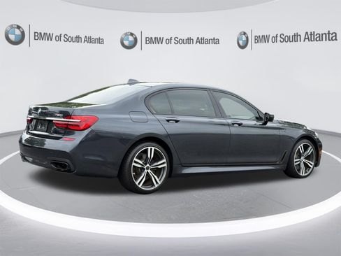 Used 2016 BMW 750i xDrive AWD/4WD image 28