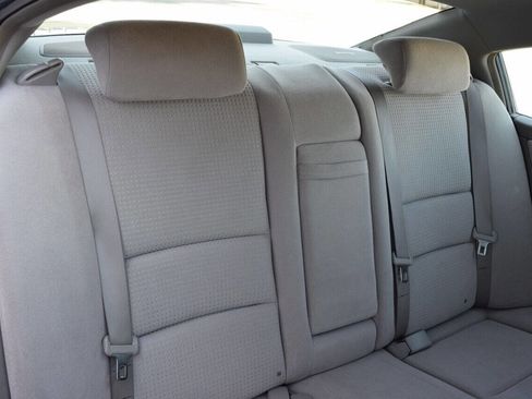 Used 2005 Nissan Maxima 3.5 SE image 37