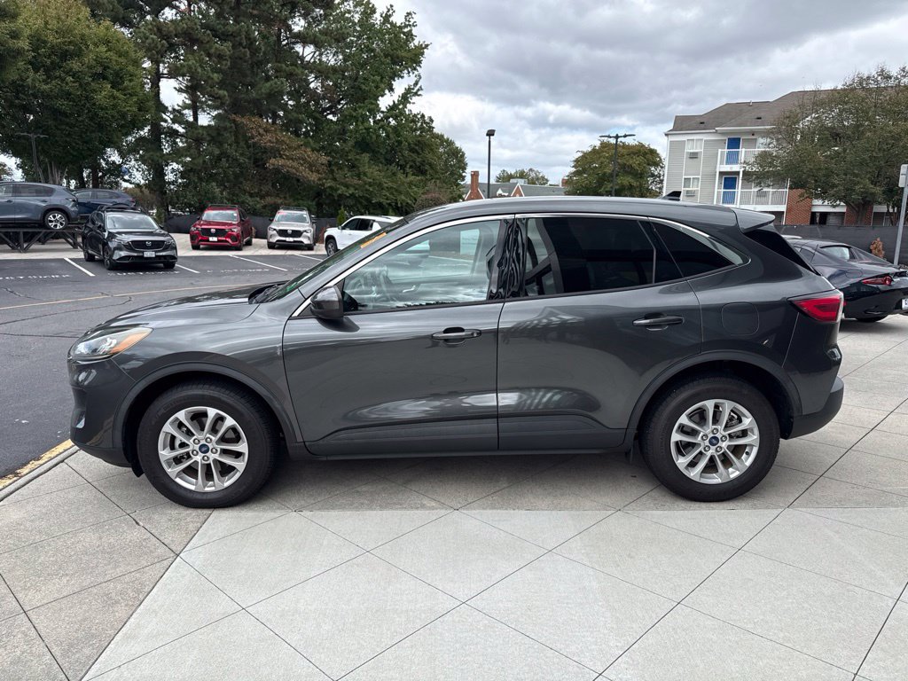 Used 2020 Ford Escape SE AWD/4WD image 4