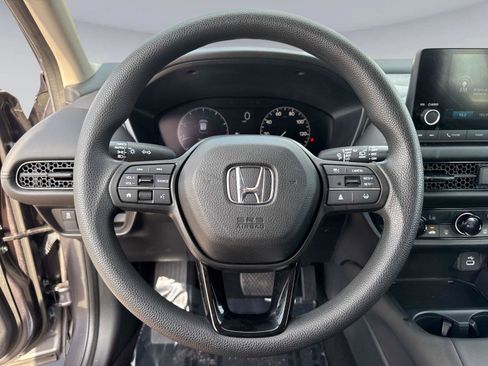 Certified 2025 Honda HR-V LX image 25