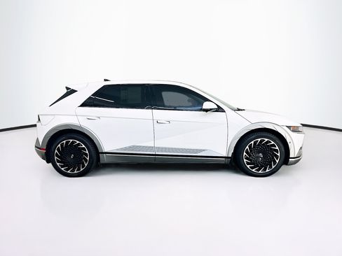 Used 2024 Hyundai Ioniq 5 Limited AWD/4WD image 10