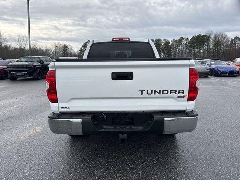 Used 2016 Toyota Tundra SR5 w/ SR5 Upgrade Package image 4