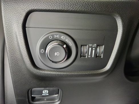New 2026 Jeep Grand Cherokee Limited AWD/4WD image 4