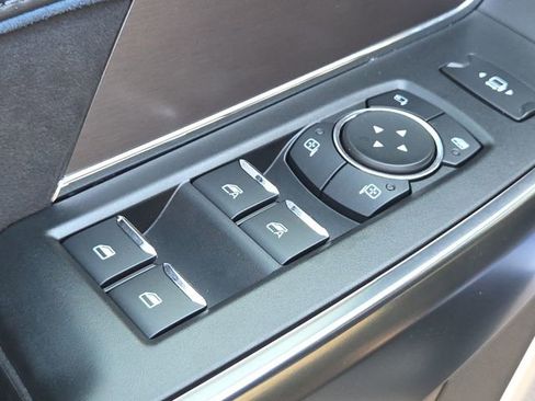 New 2026 Ford F250 Platinum image 19