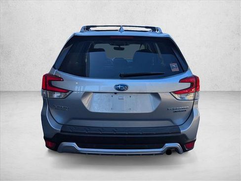 Used 2023 Subaru Forester Touring image 6