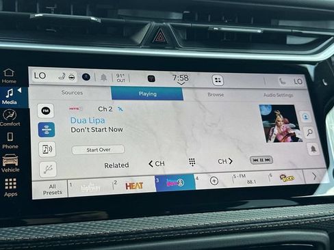 New 2026 Jeep Cherokee Limited AWD/4WD image 35