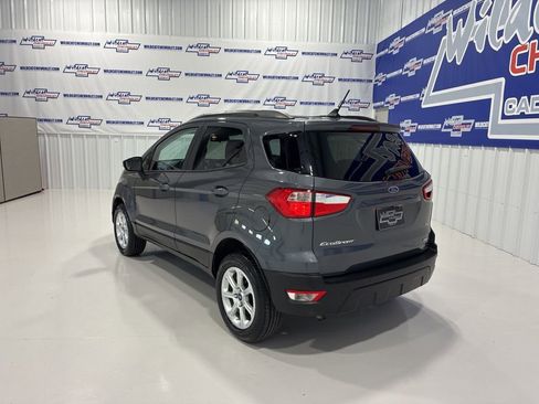 Used 2020 Ford EcoSport SE w/ SE Convenience Package image 4