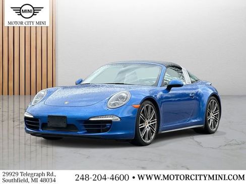 Used 2015 Porsche 911 Targa 4S AWD/4WD image 8
