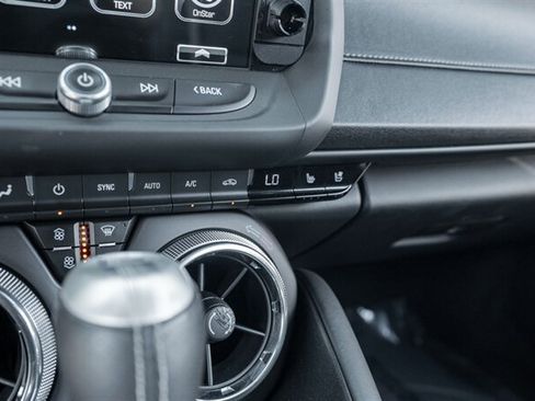 Used 2016 Chevrolet Camaro SS RWD image 41