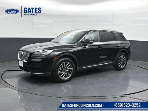 Used 2022 Lincoln Corsair AWD w/ Equipment Group 101A image 6