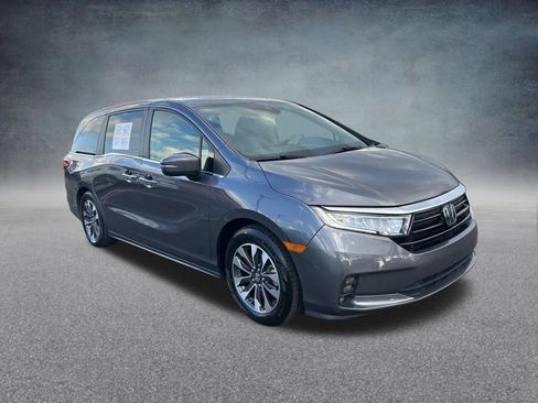 Used 2024 Honda Odyssey EX-L image 2