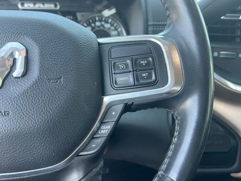 Used 2022 RAM 2500 Laramie AWD/4WD image 32