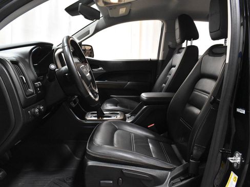 Used 2017 GMC Canyon Denali AWD/4WD image 3
