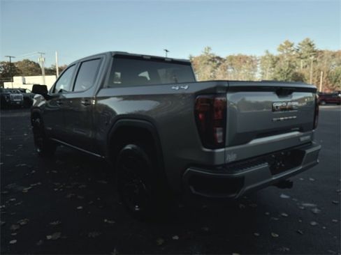 New 2026 GMC Sierra 1500 Elevation image 11
