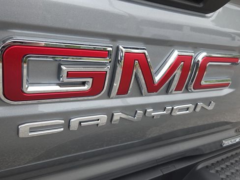 New 2026 GMC Canyon Elevation image 15