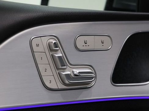 Used 2024 Mercedes-Benz GLE 450e 4MATIC image 18