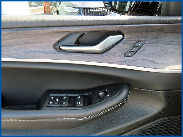 Certified 2023 Jeep Grand Cherokee Limited AWD/4WD image 12