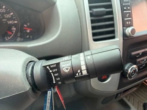 Used 2019 Nissan Frontier SV RWD image 38
