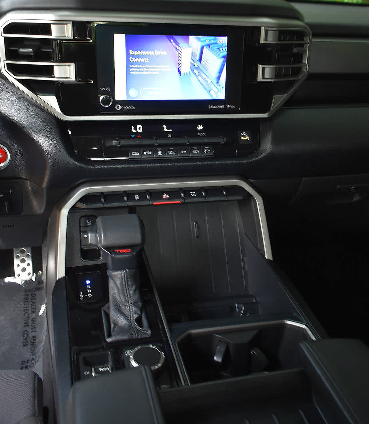 Used 2022 Toyota Tundra SR5 AWD/4WD image 15