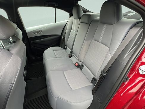 Used 2026 Toyota Corolla SE FWD image 9
