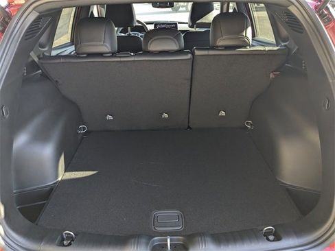 New 2026 Jeep Compass Latitude image 13