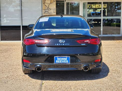 Used 2019 INFINITI Q60 3.0t Luxe w/ Essential Package image 6