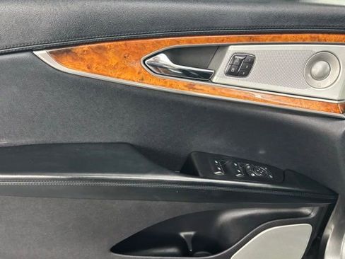 Used 2019 Lincoln Nautilus Reserve w/ Ultimate Package image 21