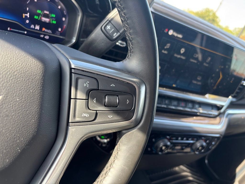 Used 2025 Chevrolet Silverado 2500 LT w/ Convenience Package AWD/4WD image 30