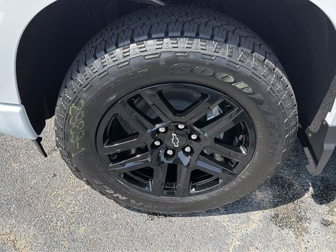 New 2026 Chevrolet Silverado 1500 Custom w/ Turbomax Blackout Package RWD image 31