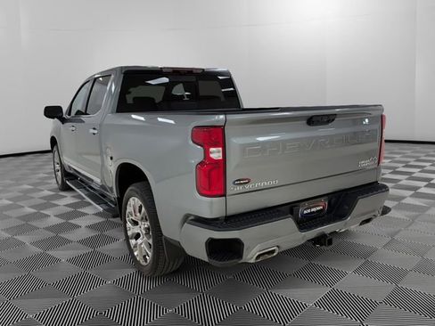 Certified 2025 Chevrolet Silverado 1500 High Country w/ High Country Premium Package AWD/4WD image 3