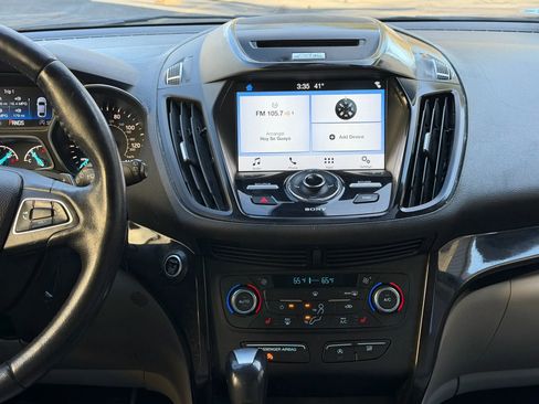 Used 2017 Ford Escape Titanium AWD/4WD image 16