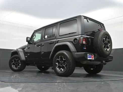 Used 2021 Jeep Wrangler Unlimited Sport AWD/4WD image 25