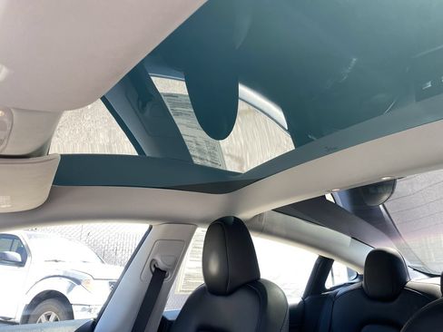 Used 2023 Tesla Model 3 Standard Range RWD image 35
