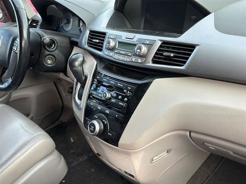 Used 2013 Honda Odyssey EX-L image 10