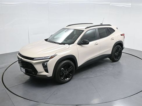 New 2026 Chevrolet Trax ACTIV w/ Driver Confidence Package FWD image 58