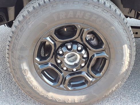 Certified 2024 Ford F250 XL w/ STX Appearance Package AWD/4WD image 9