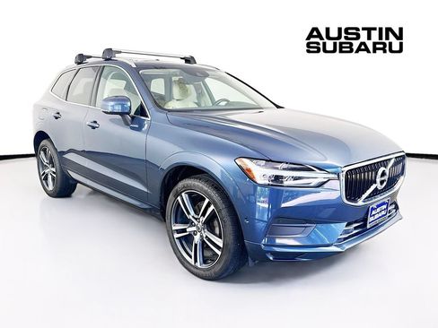 Used 2019 Volvo XC60 T5 Momentum w/ Multimedia Package AWD/4WD image 1