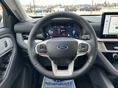New 2026 Ford Explorer Active AWD/4WD image 19