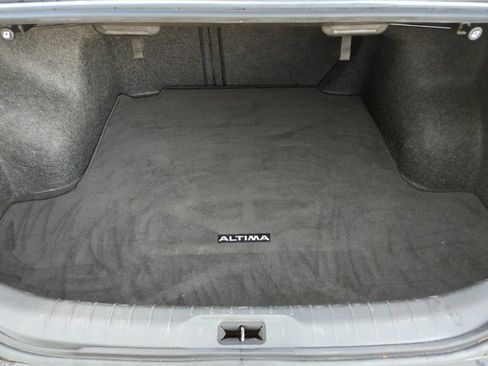 Used 2019 Nissan Altima 2.5 SV FWD image 6