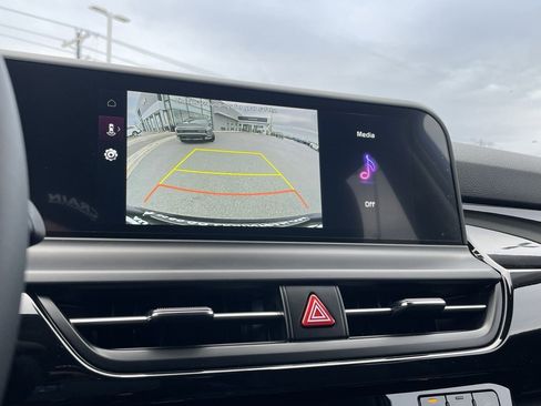 New 2026 Kia Seltos S image 16