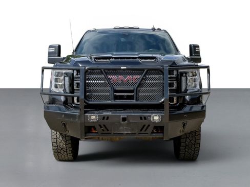 Used 2020 GMC Sierra 3500 AT4 w/ Technology Package AWD/4WD image 3