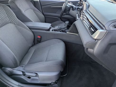 Used 2025 Toyota Camry LE image 29