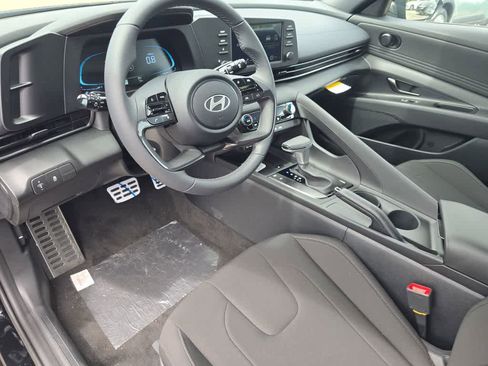 New 2026 Hyundai Elantra Sport FWD image 15