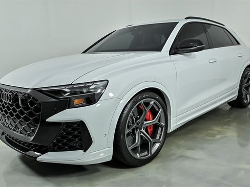 Used 2026 Audi RS Q8 performance AWD/4WD image 6