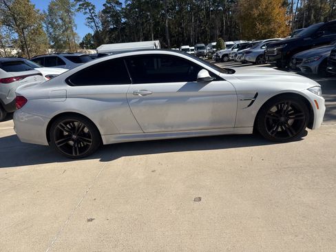 Used 2015 BMW M4 Coupe image 3
